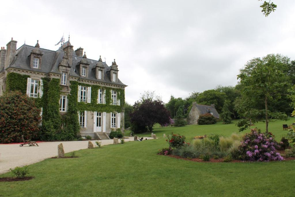 Manoir De Kerangosquer Acomodação com café da manhã Pont-Aven Exterior foto